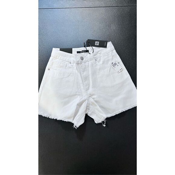 Numero Womens Frayed Hem High Rise  Relaxed Cut-Off Shorts White Sz 26 NWT P1-30 - Picture 1 of 13